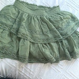 american eagle skirt -green